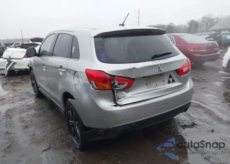 2015 Mitsubishi Outlander Sport Se z USA, uszkodzony, nr VIN 4A4AR4AU2FE045948
